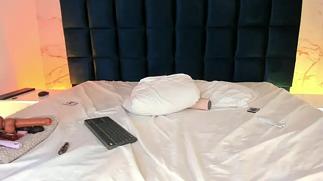 Chat XXX en directo de EmmaJhoons