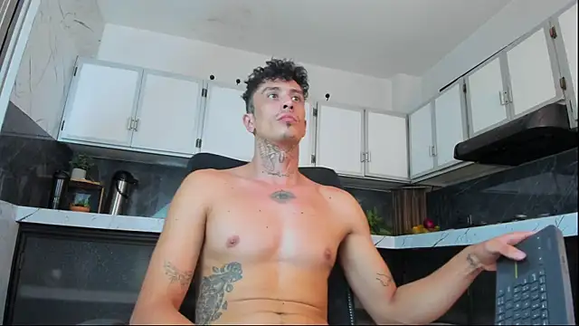Chat +18 de ostbot_ ao vivo