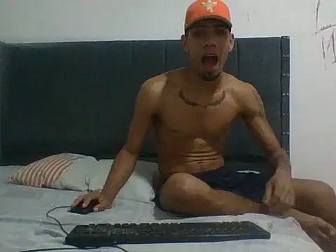 Blessed_latinのライブXXXチャット
