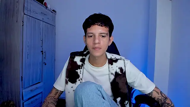 tylerrnova Live XXX-Chat
