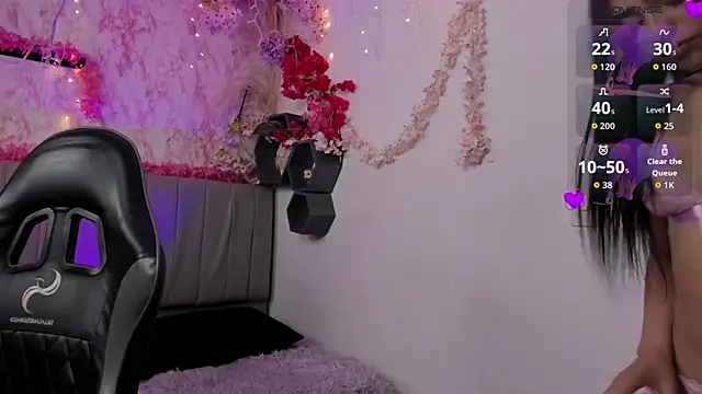 June__moon Chat XXX in diretta