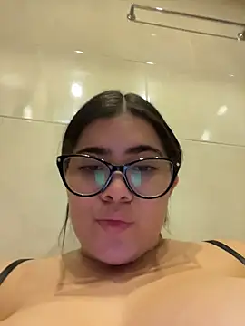 Valenhill@xh Chat XXX live