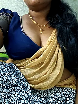 MaaliiiPonuTamil's Live XXX Chat