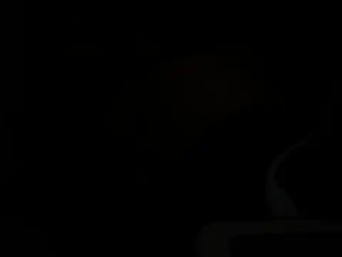 louiev69001: διαδικτυακό σόου στην κάμερα