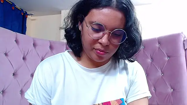Živý XXX chat Emmaa_Lexx