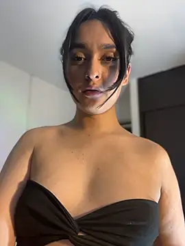Chat XXX en directo de MiahWindsor