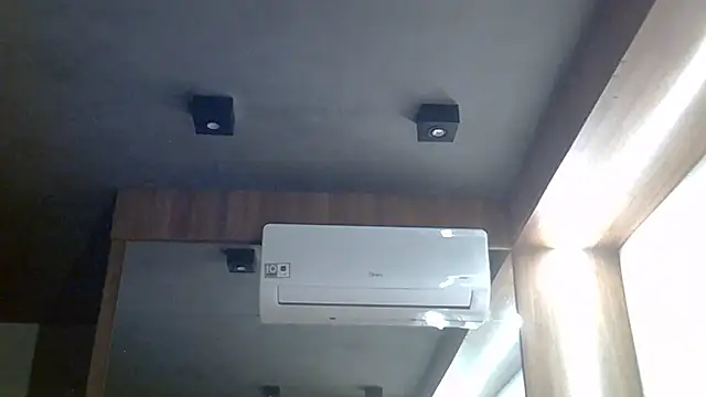 Show de webcam de SkinnyKitten