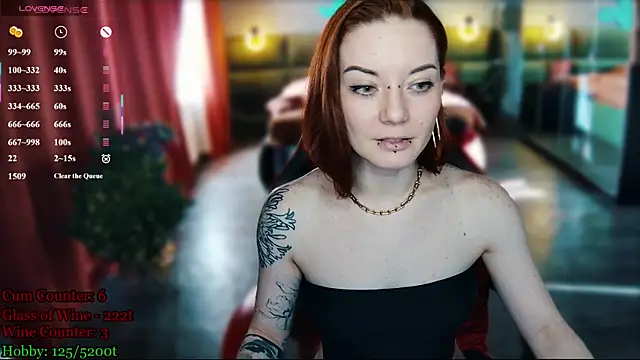 MaxPhoenixx Adlı Modelin Canlı XXX Sohbeti