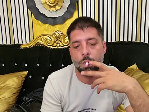 TommyDum Live XXX Chat