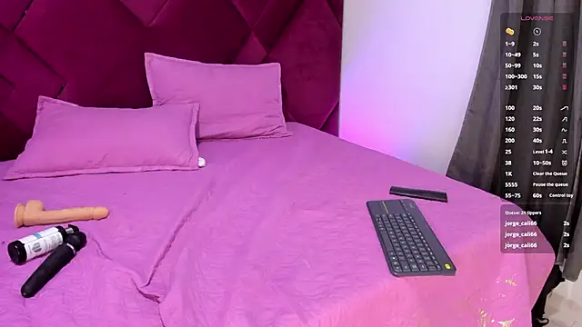 Lilicopper___ লাইভ XXX চ্যাট