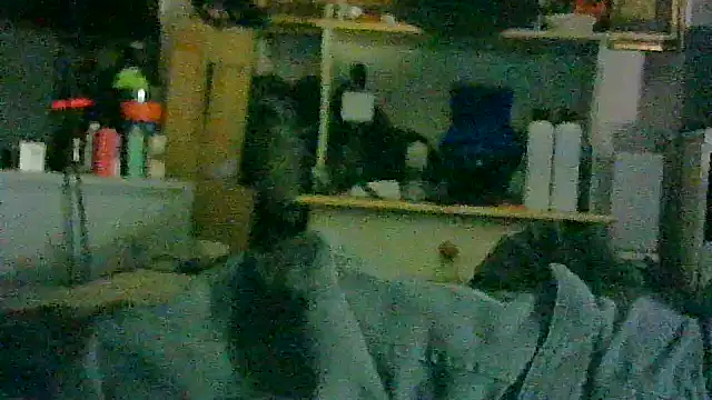 Онлайн чат XXX CR3M3_FIR3