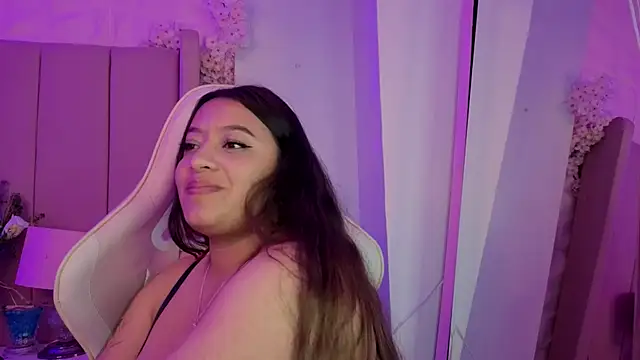 MollyBigBoobs12のライブXXXチャット