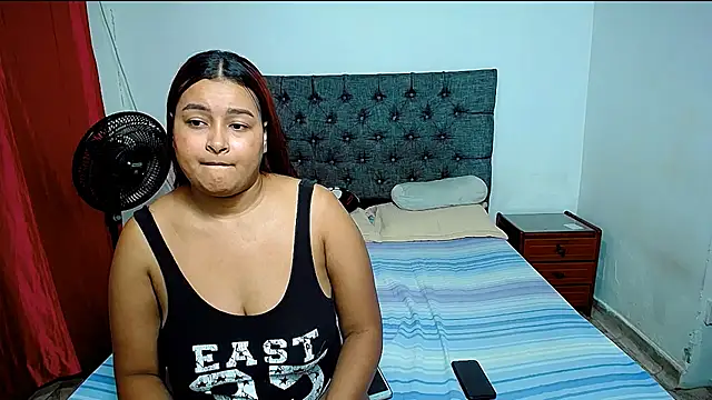 violeta_rous' Live XXX Chat