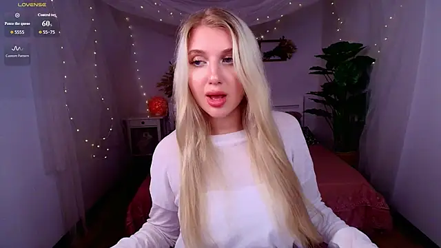 Evacadooo Chat XXX live
