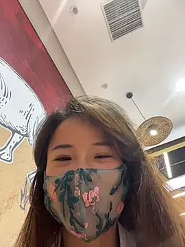 kiss_loo 即時 XXX 聊天