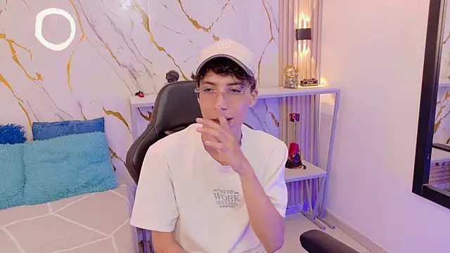 Nikolay_Gregori élő XXX-chatje