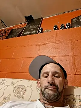 Chat XXX en directo de Chase3647