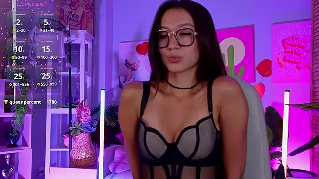 LanaBaker's Live XXX Chat