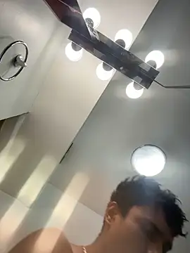 XXX chat uživo modela HectorSHot
