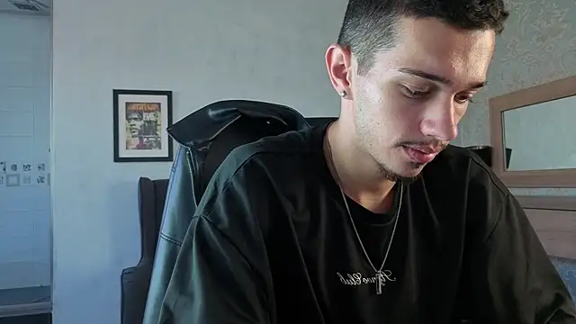XXX chat uživo modela KaydenDrew