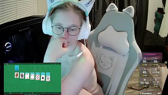 LilyFoxxx's Live XXX Chat