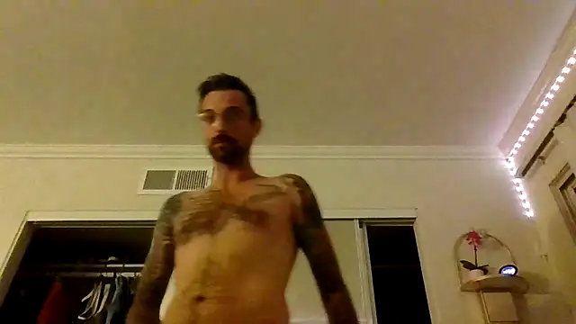MrDGrey – Naživo XXX chat