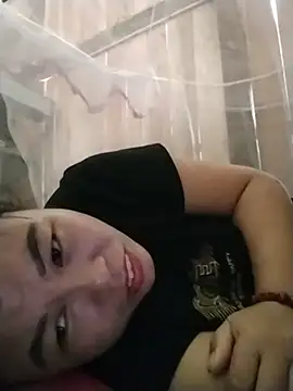-Lemi- 现场XXX聊天