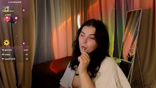 lollyy_pop's Live XXX Chat
