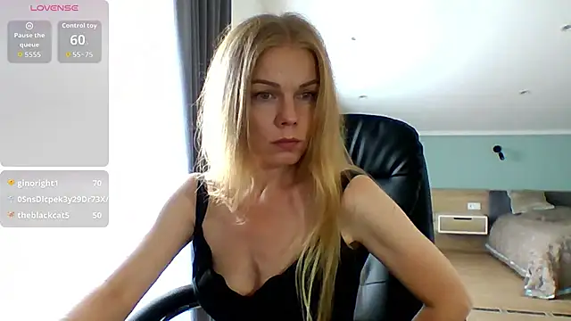 Tina5394 Adlı Modelin Canlı XXX Sohbeti