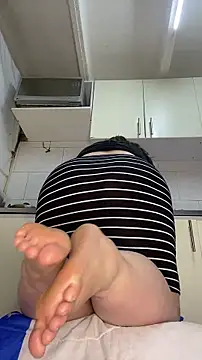 دردشة Chloee_Peach الجنسية المباشرة