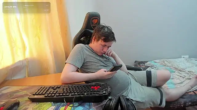 Онлайн чат XXX iliaskrislove