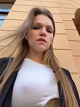Czat XXX na żywo – StreetSquirt