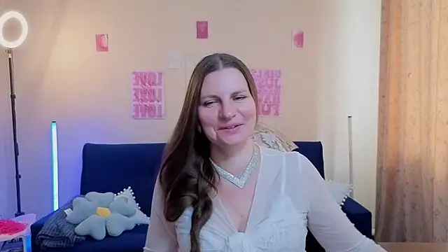 Mirabelle_Velvet live XXX chat