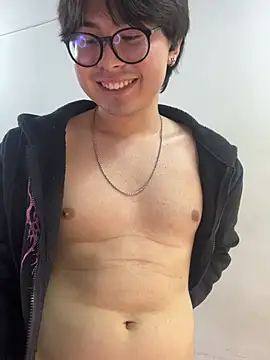 Chat XXX en directo de _Tommy_7