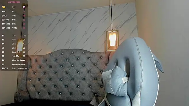 Alice_Laurentt's Live XXX Chat