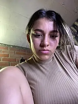 Chat XXX en directo de liahot69