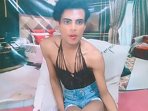 IndianLipstickLuna Webcam-Show