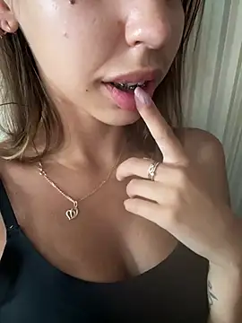 SandraTucker's Live XXX Chat