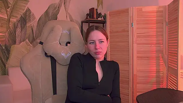 צ'אט XXX בשידור חי של DamnWitchh