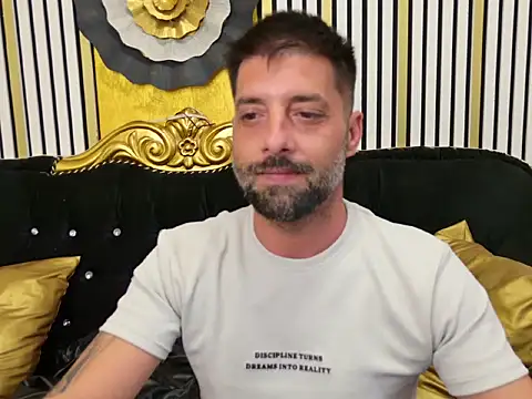 TommyDum Live XXX-chat
