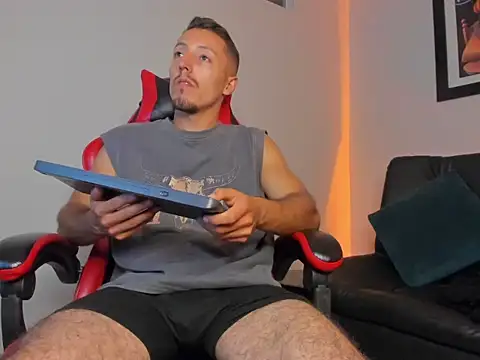 Master_Orioon live XXX chat