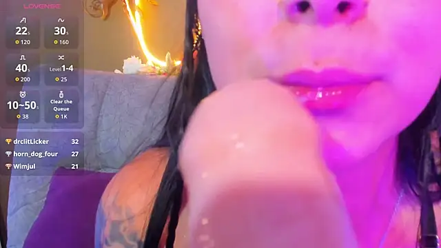 lucyfer_gpp Adlı Modelin Canlı XXX Sohbeti