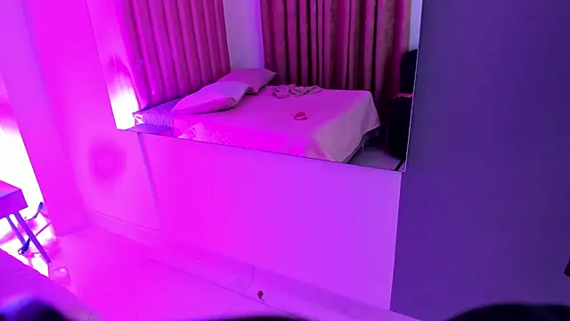 XXX chat uživo modela Lana_fox01