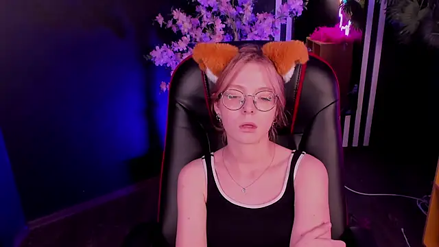 FoxxyyPolly Live XXX-Chat