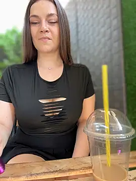 Chat +18 de CrazyTori ao vivo