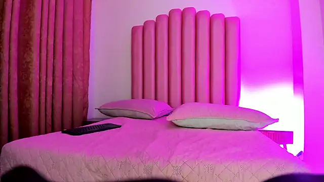 Lana_fox01's Live XXX Chat