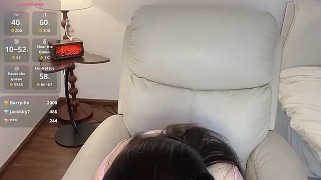 yifovoeyr's Live XXX Chat