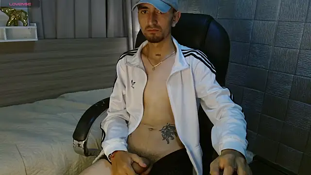 MykeCastle Live XXX-chat