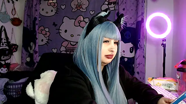 lussyevans24's Live XXX Chat