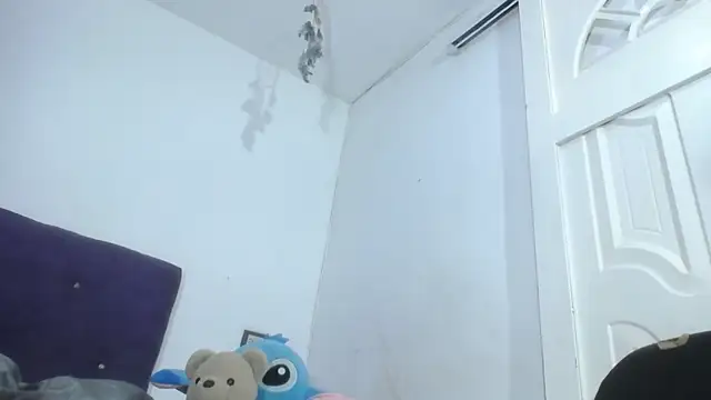 Squirter_pussybomb Obrolan Langsung XXX